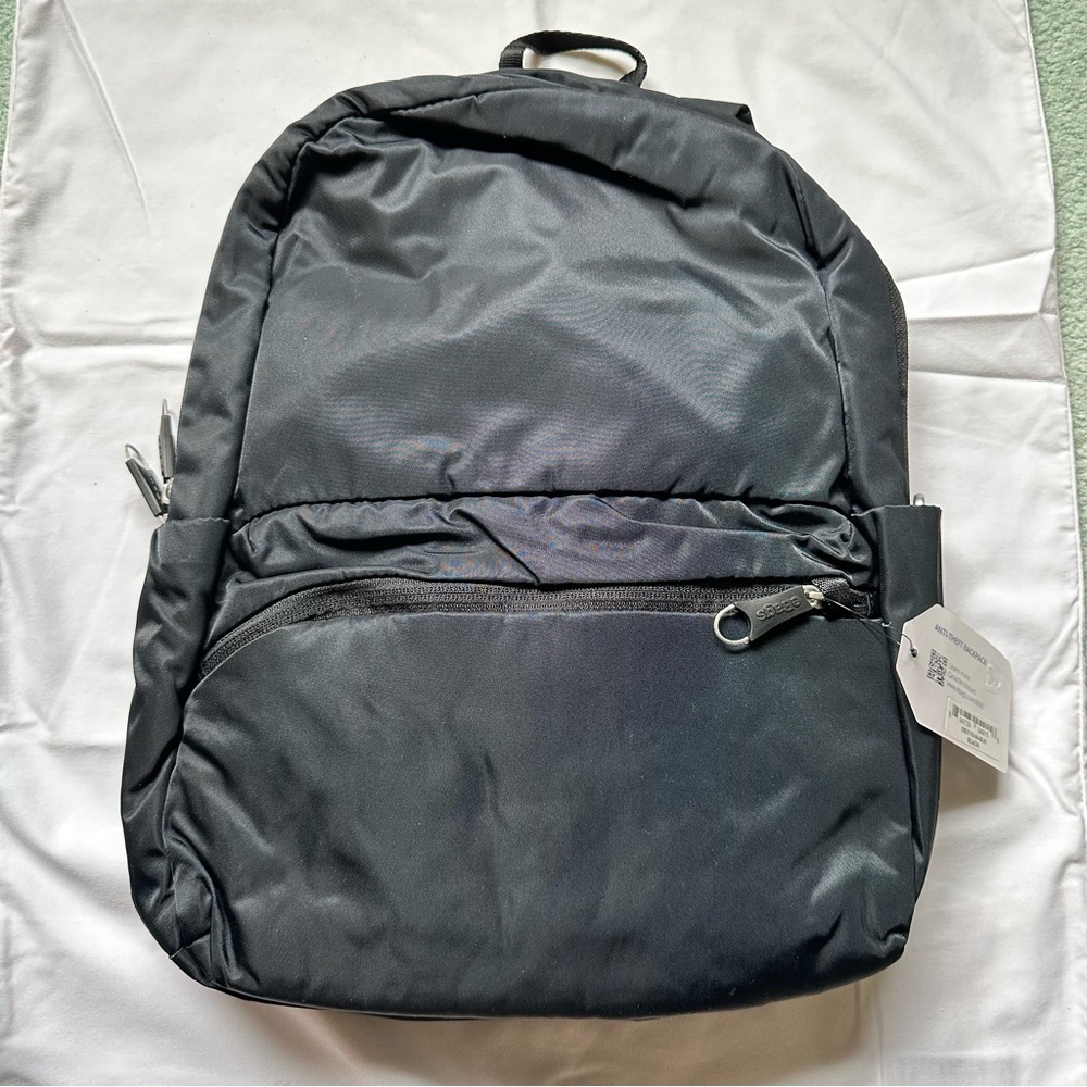 EBAGS NWT Black Nylon Travel Backpack